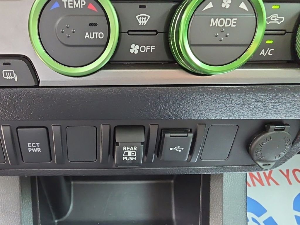 Used 2021 White Toyota SR5 image 30