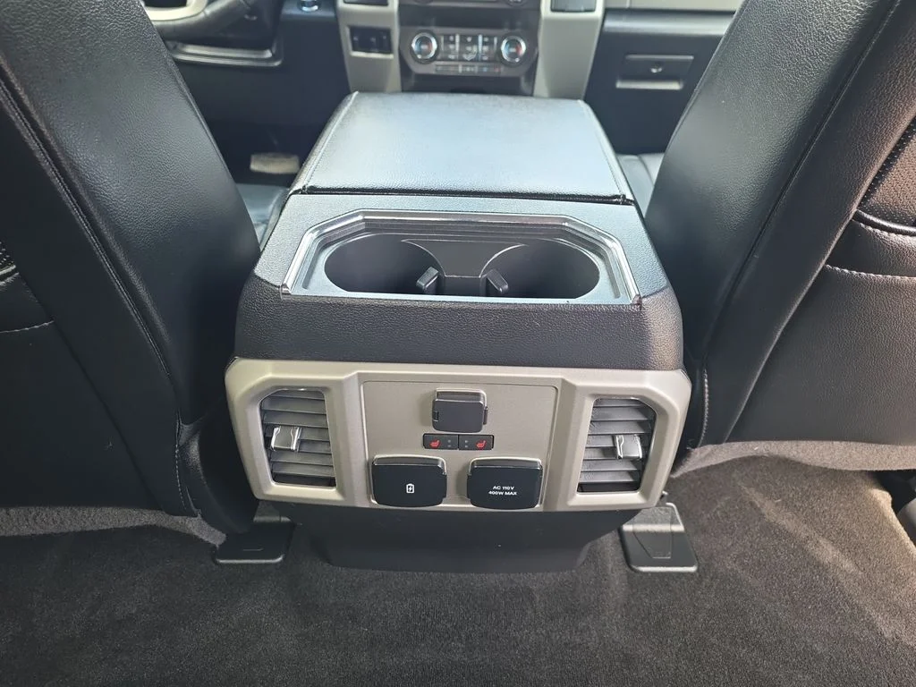 Used 2019 White Platinum Tri-Coat Metallic Ford LARIAT image 14