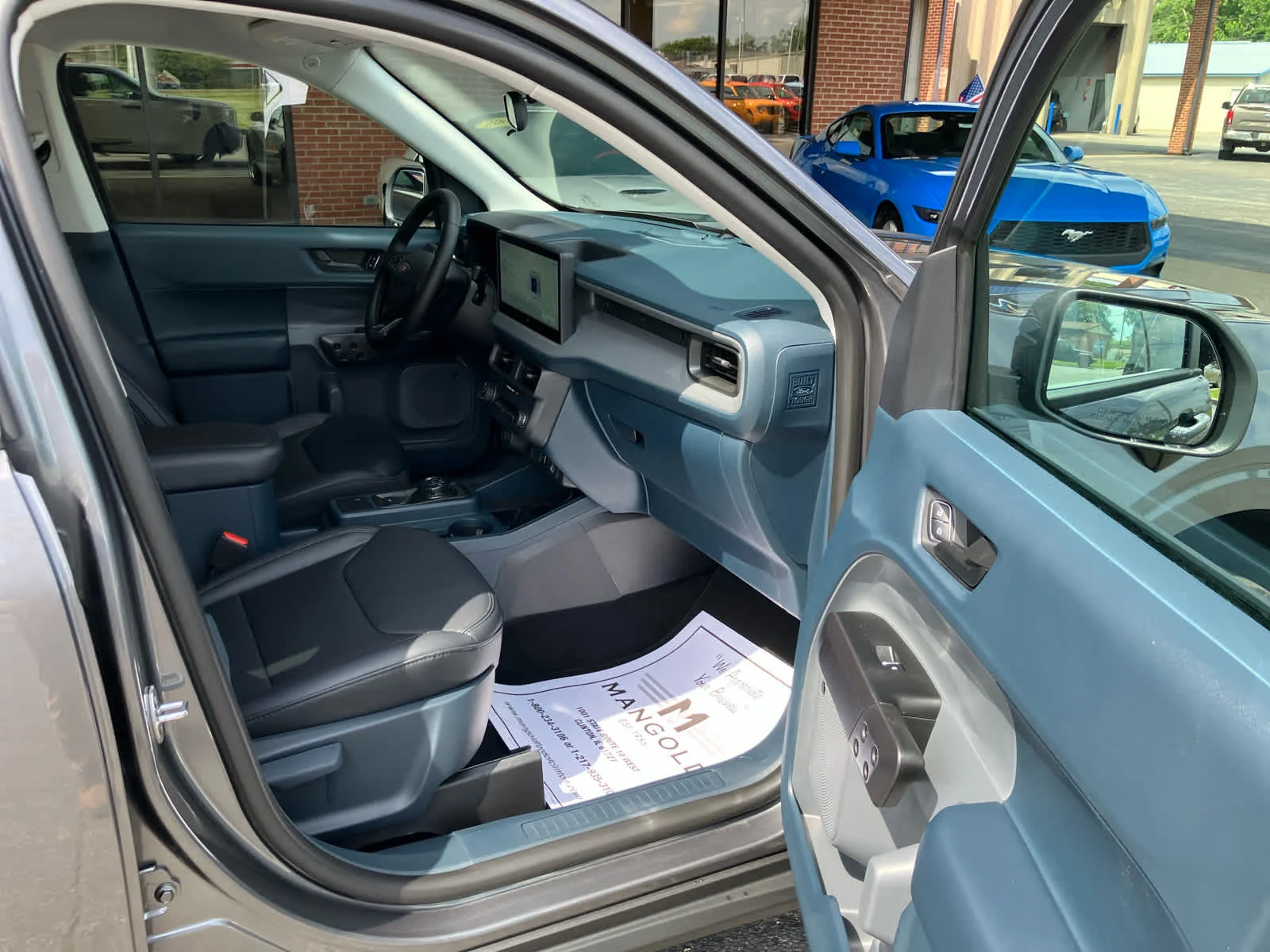 New 2026 Carbonized Gray Metallic Ford LARIAT image 21