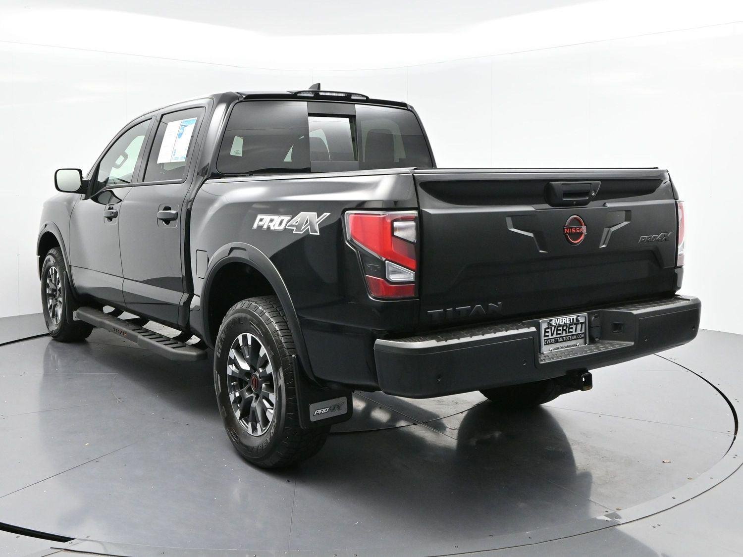 Used 2024 Super Black Nissan PRO-4X image 5
