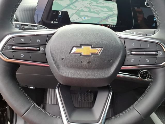 New 2027 Mosaic Black Metallic Chevrolet LT image 11