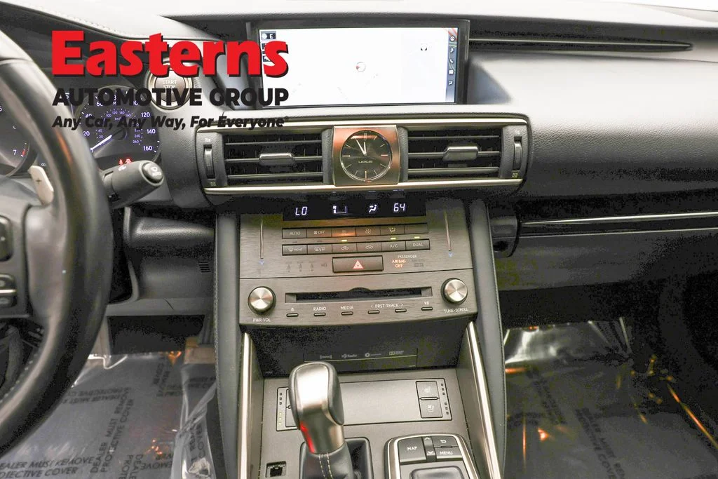 Used 2019 Silver Lexus 300 image 13