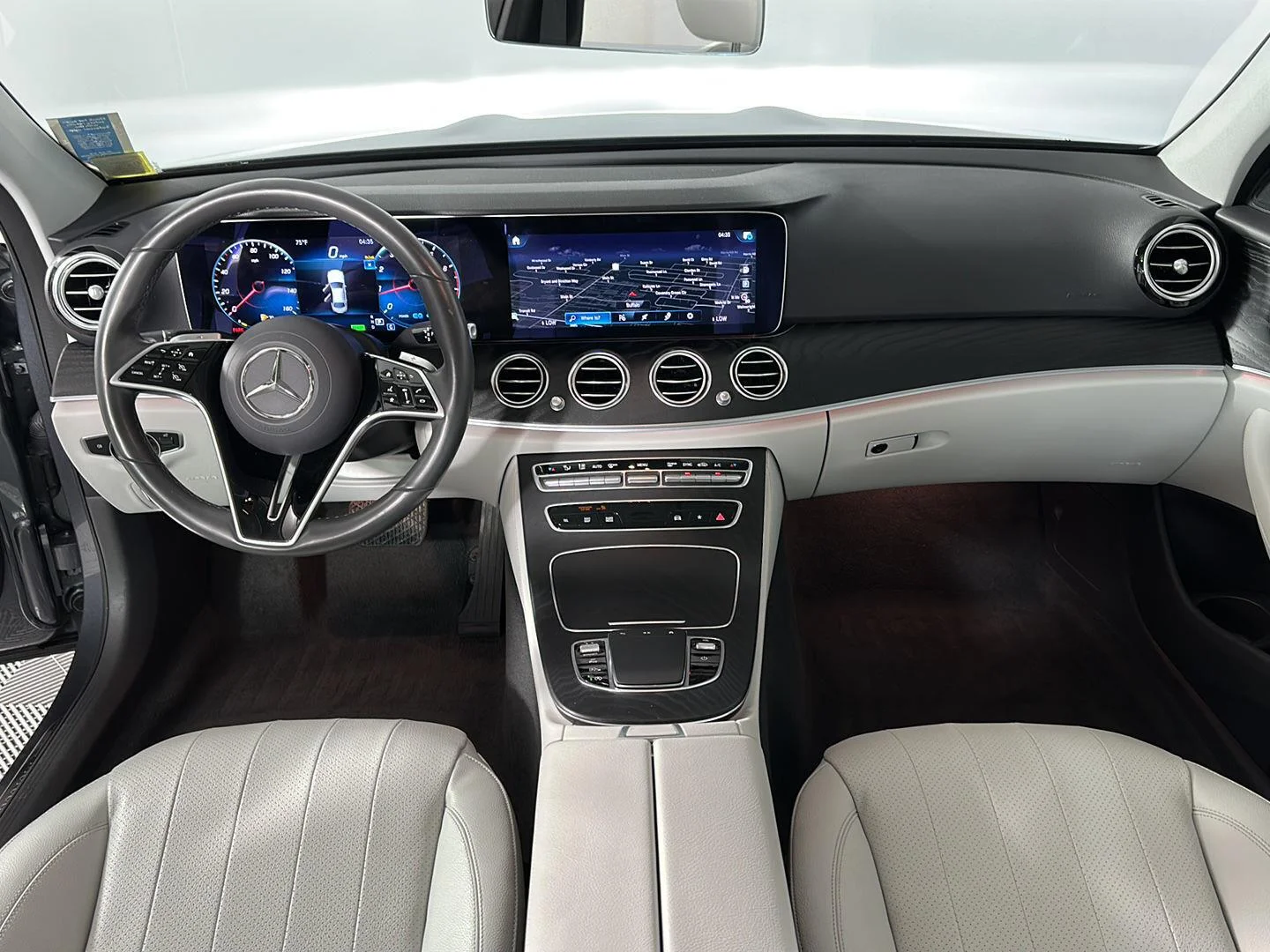 Used 2023 MANUFAKTUR Selenite Gray Magno Mercedes-Benz E 450 image 2