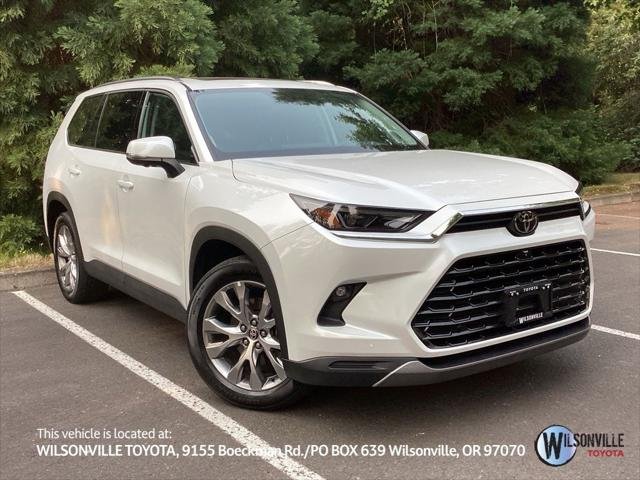 2025 Toyota Grand Highlander Hybrid 