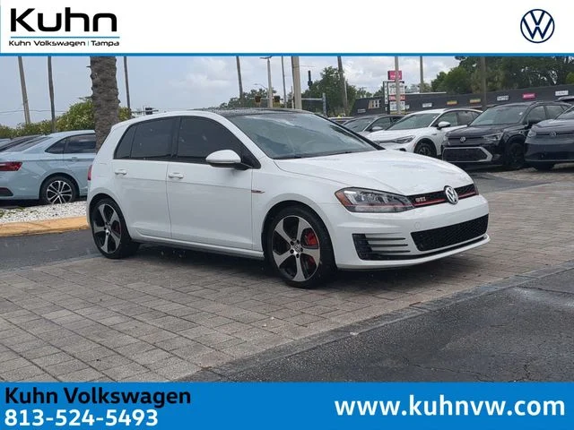2017 Volkswagen Golf GTI 2.0T SE w/Performance Pkg 4-door's photo