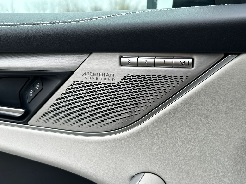 2026 Jaguar F-Pace R-Dynamic S - Photo 20