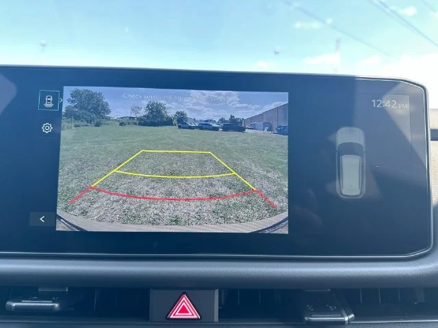 New 2027 Terrain Brown / Black Roof Kia X-Line S image 31
