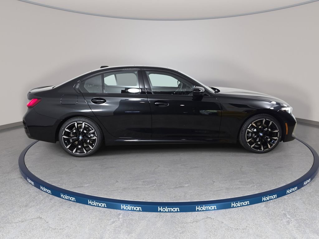 New 2026 Black Sapphire Metallic BMW 330i xDrive image 4