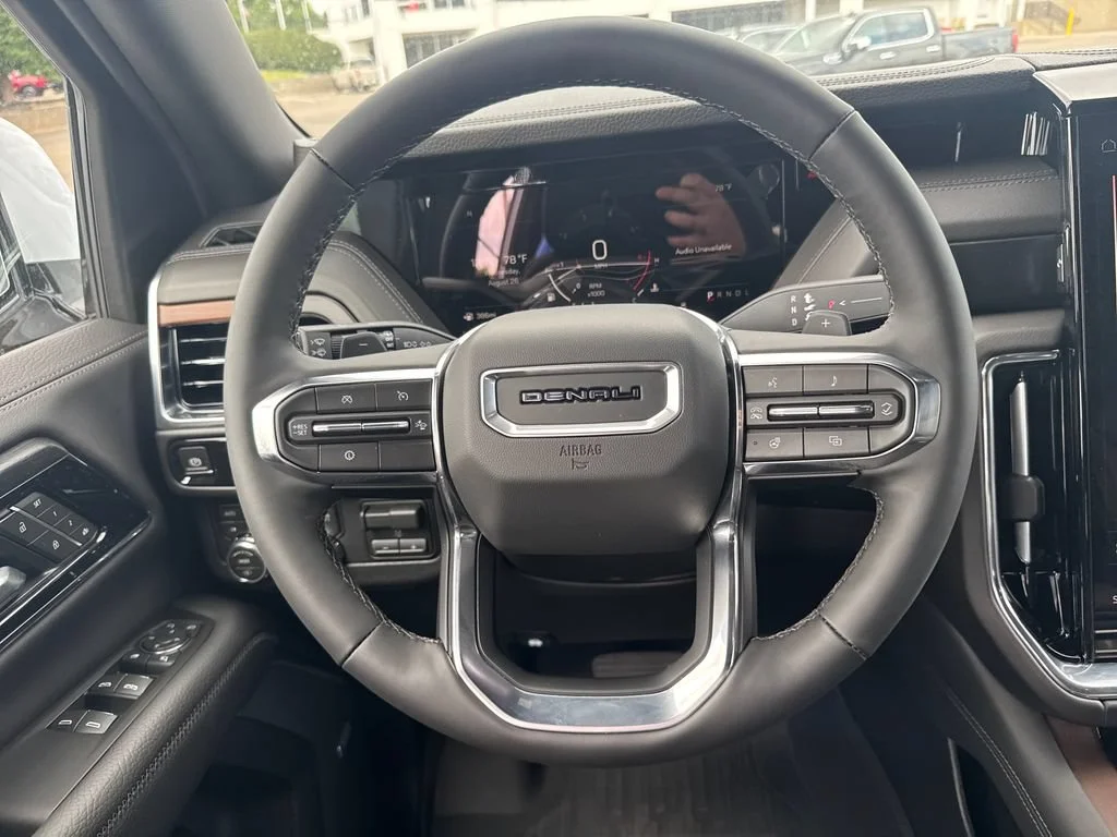 2026 GMC Yukon XL Denali - Photo 15