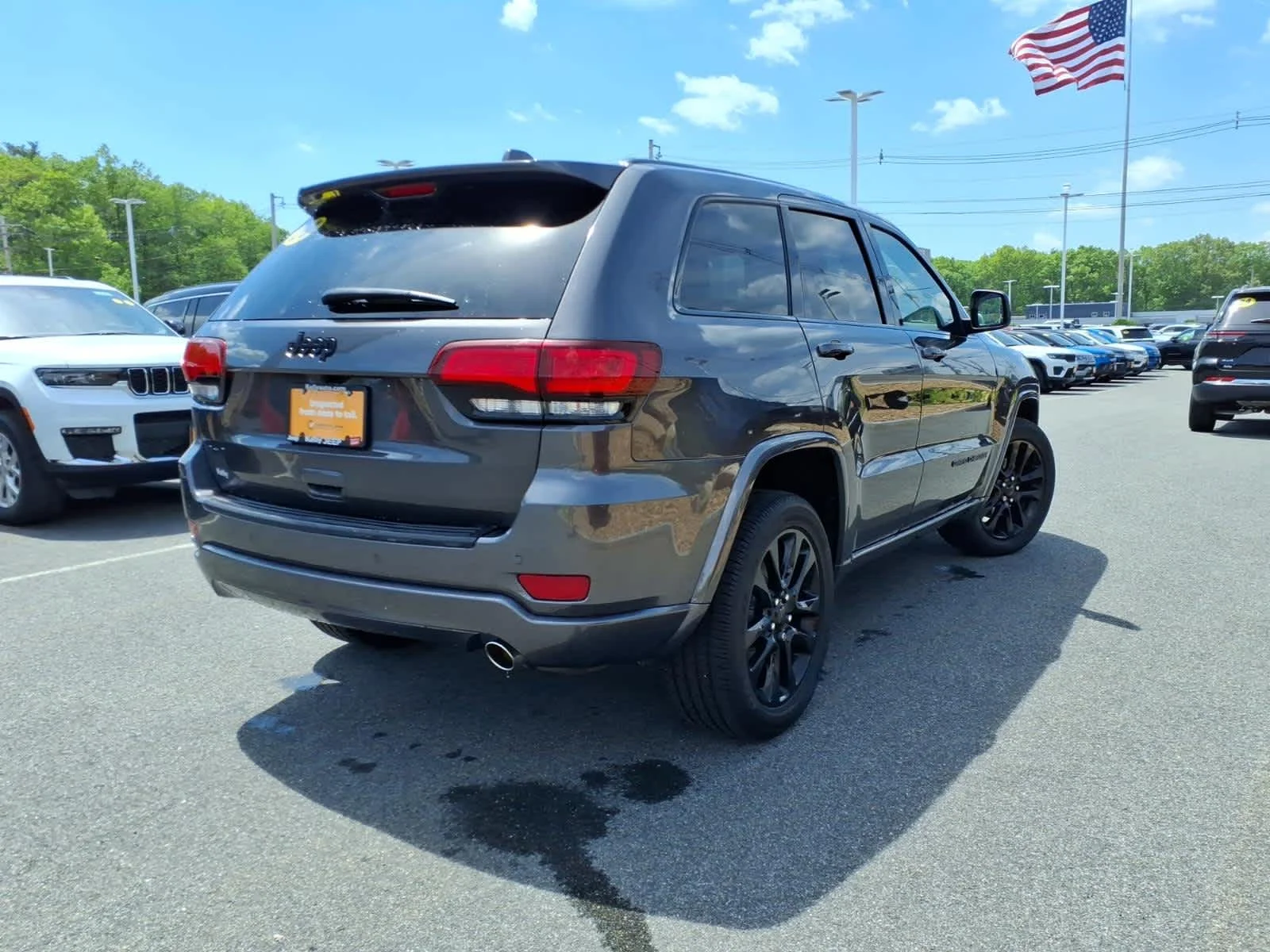 Certified Used 2020 Granite Crystal Met. Clear Coat Jeep Altitude image 7