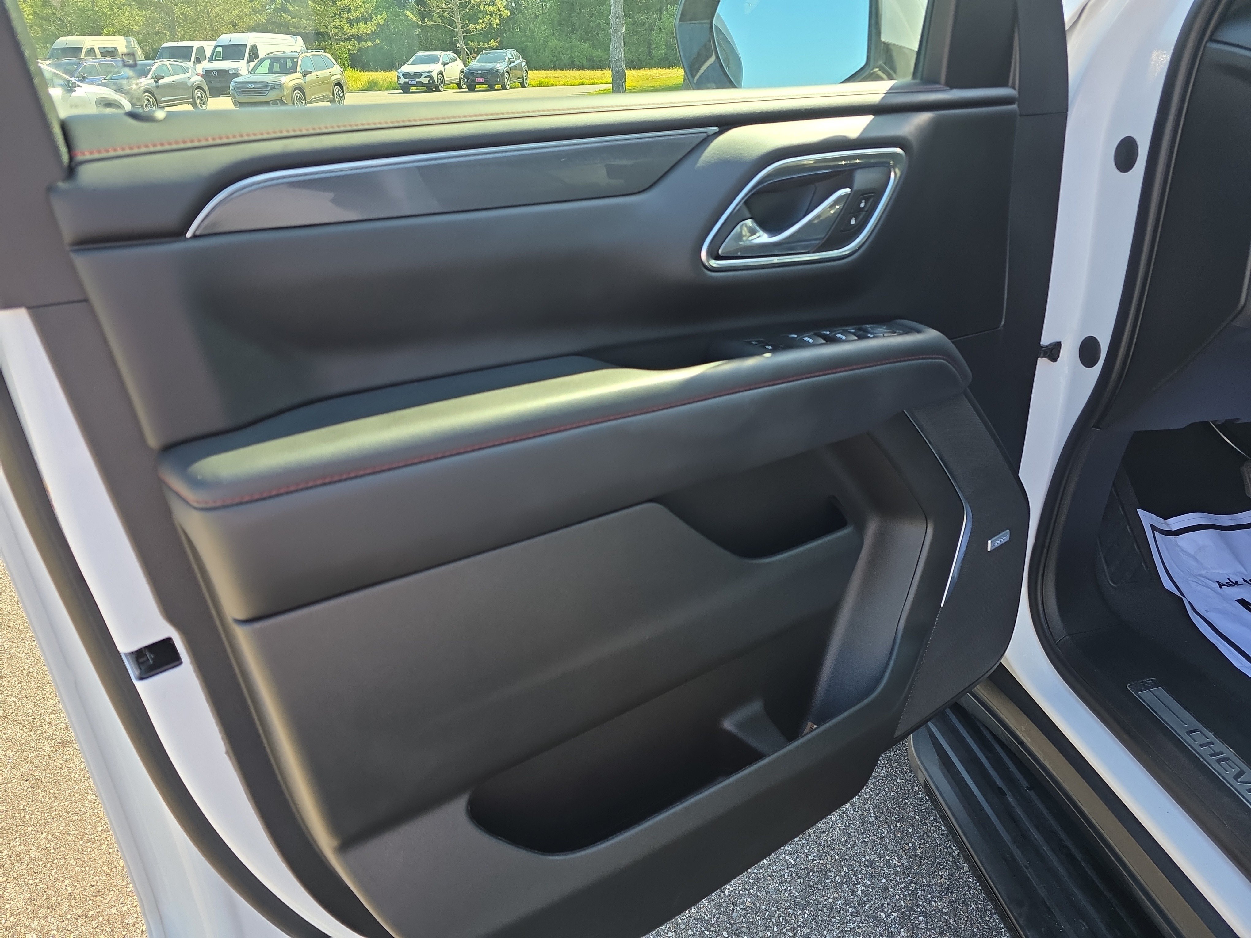 Used 2023 Summit White Chevrolet RST image 9
