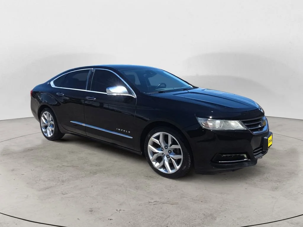Used 2015 BLACK Chevrolet LTZ image 7