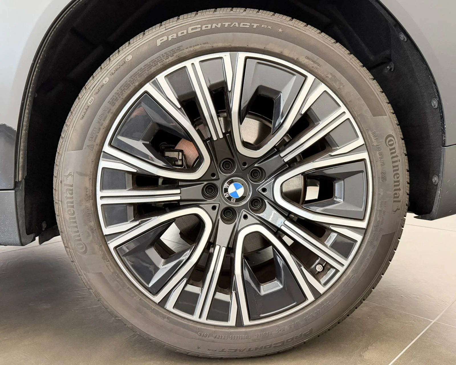 Used 2025 Black BMW 30 xDrive image 41