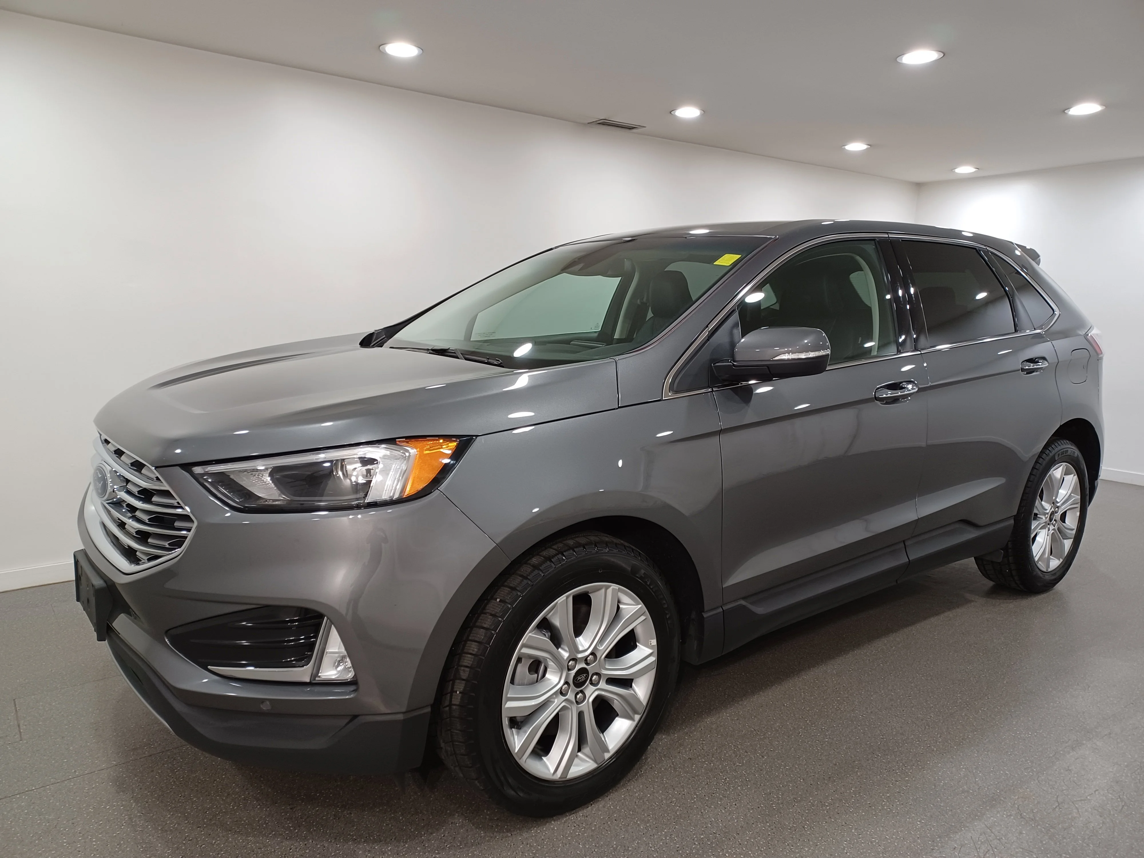 Certified Used 2024 Carbonized Grey Metallic Ford Titanium AWD*Remote Start | Nav | Htd Leather | Blind Spot Detection | Park Assist | Bang & Olufsen® image 2