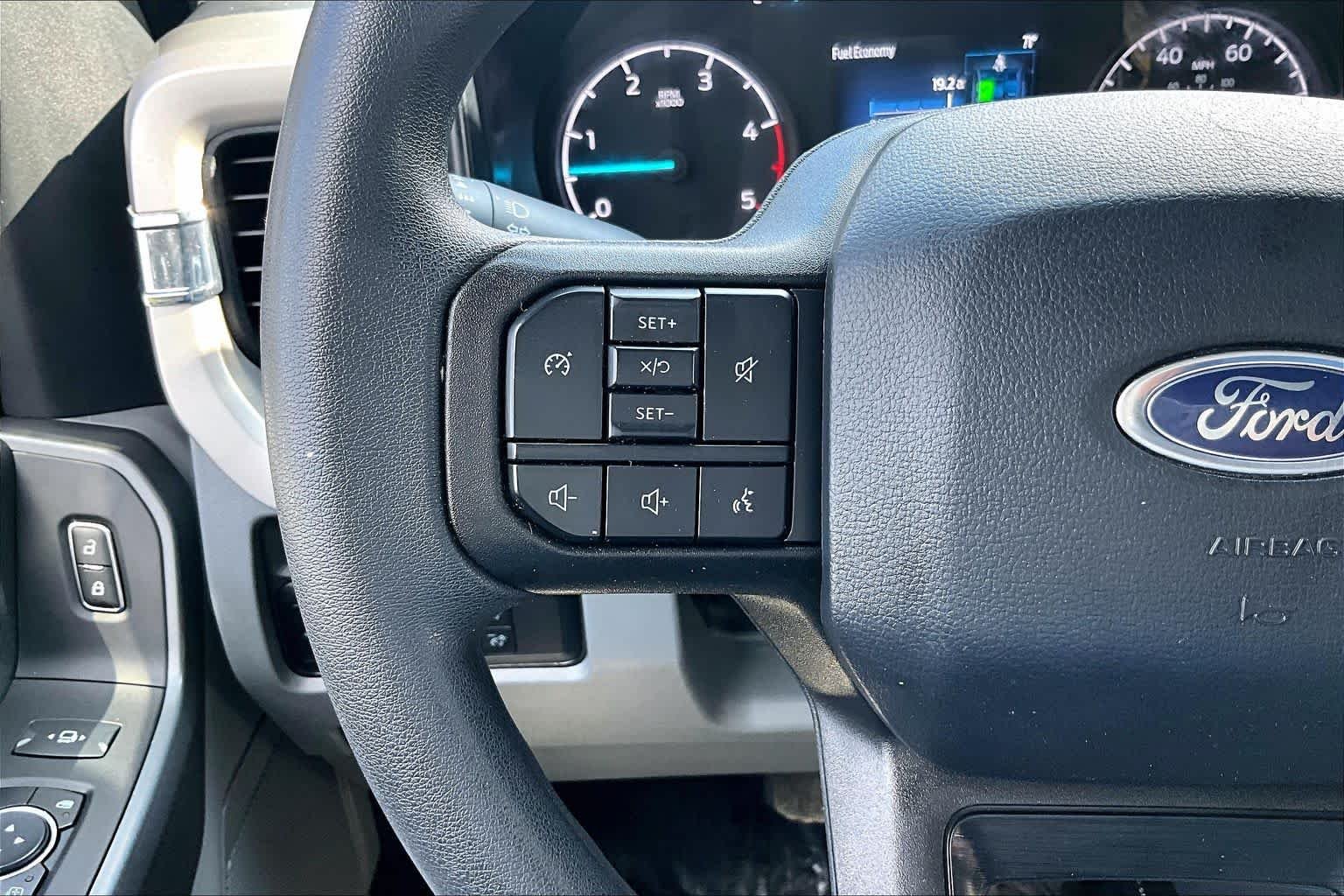 Used 2024 Darkened Bronze Metallic Ford XLT image 24