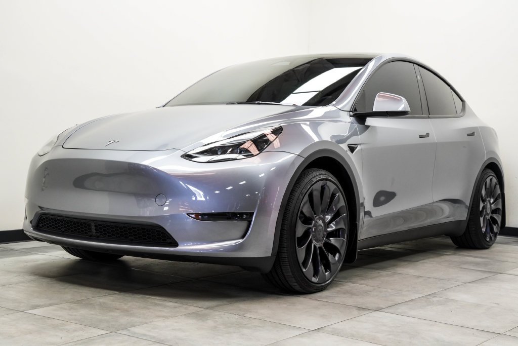 Used 2025 Silver Tesla Performance image 8