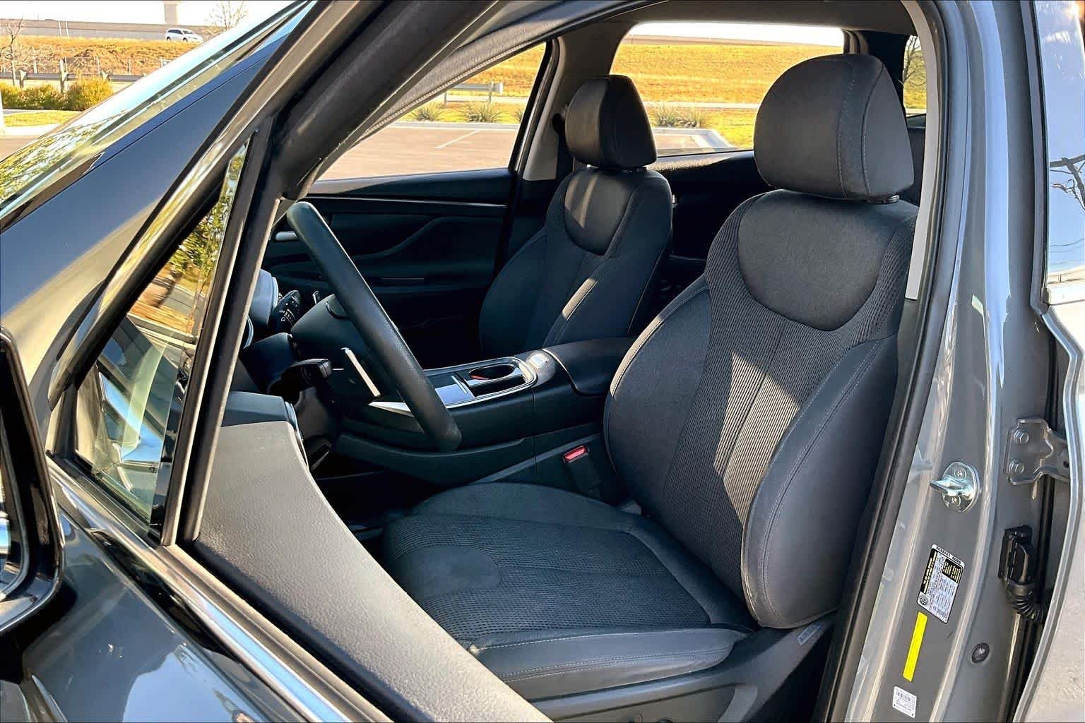 Used 2021 Hampton Gray Hyundai SEL image 8