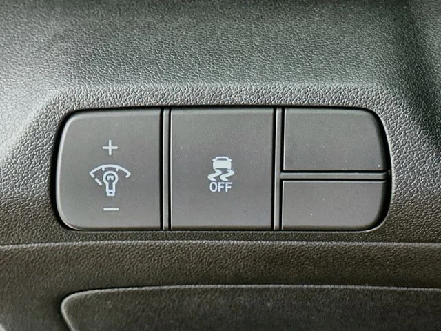 New 2026 Hyundai ELANTRA SEL Sport