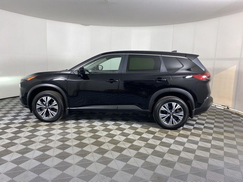 Used 2023 Super Black Nissan SV image 6