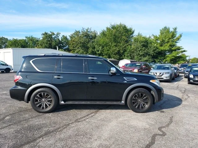 Used 2018 Black Nissan Platinum image 3