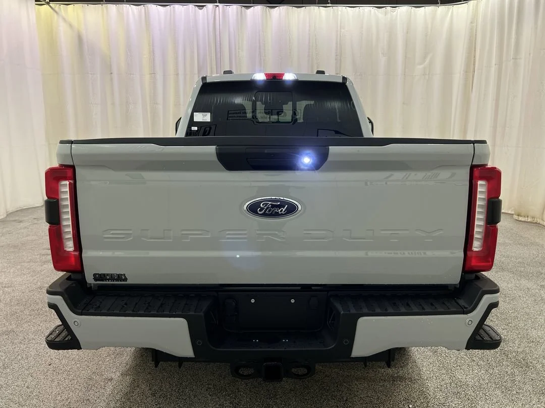 2026 Ford F-350 Super Duty XL - Photo 7