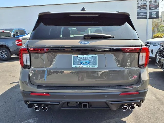New 2026 Marsh Gray Ford ST image 3
