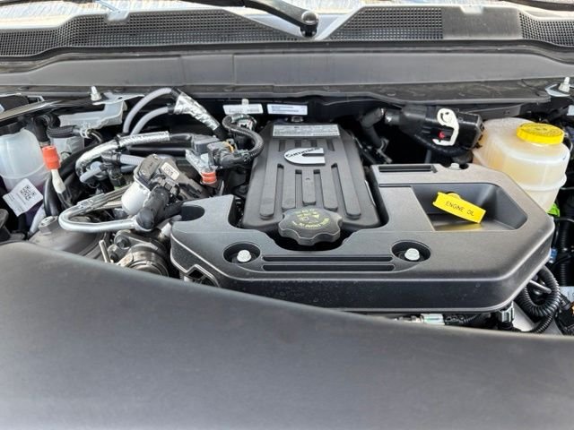 New 2026 Bright White Clearcoat RAM Tradesman image 27