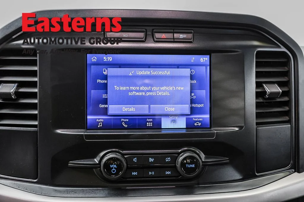 Used 2022 White Ford XL image 18