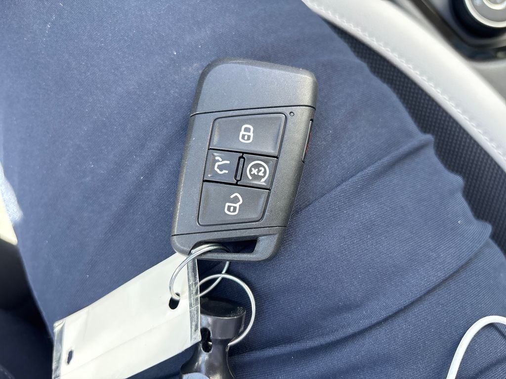 New 2026 Gray Volkswagen 1.5T SE image 22