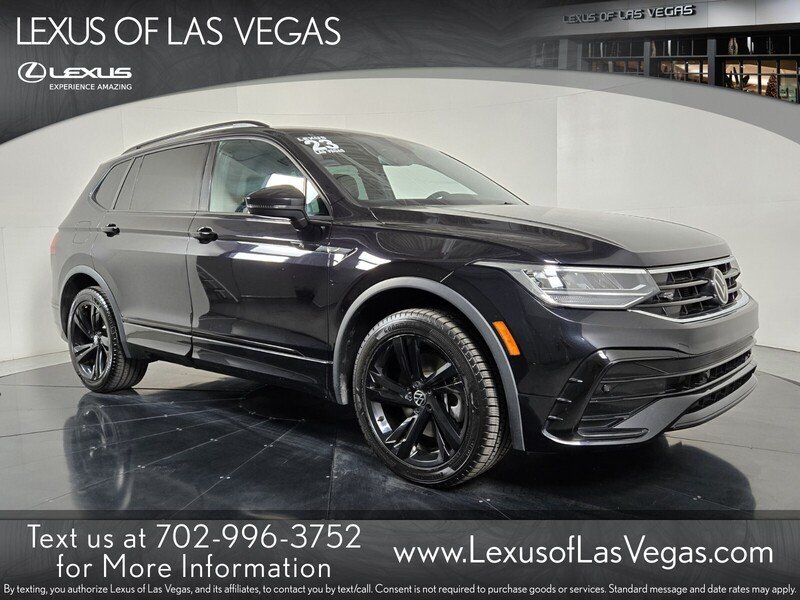 2023 Volkswagen Tiguan SE R-LINE BLACK