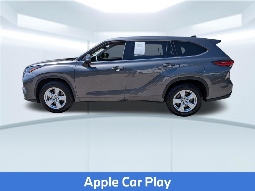 Used 2022 Gray Toyota L image 2