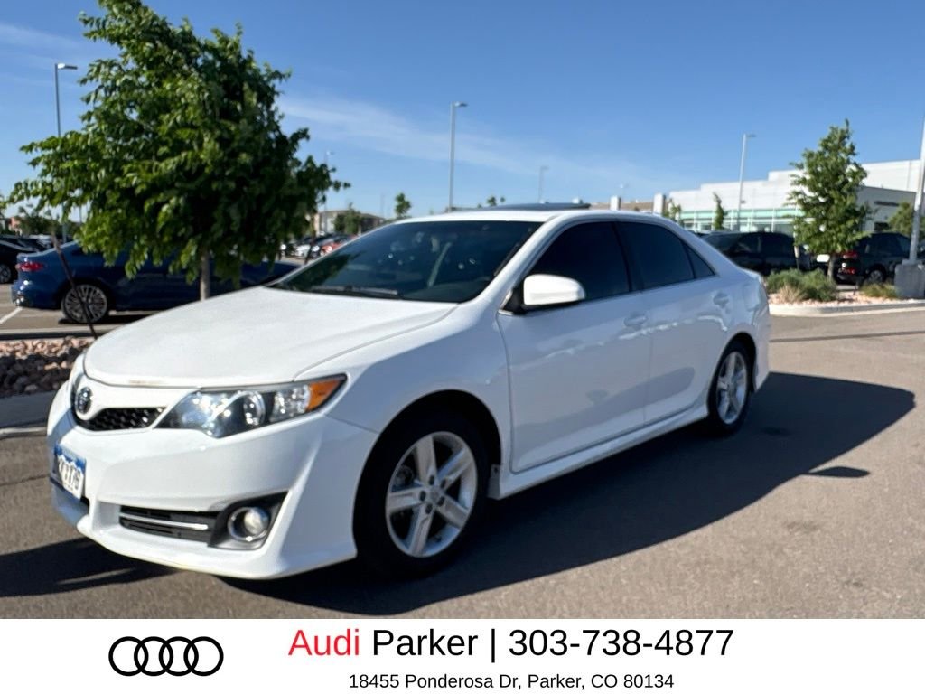 Used 2012 White Toyota SE image 1