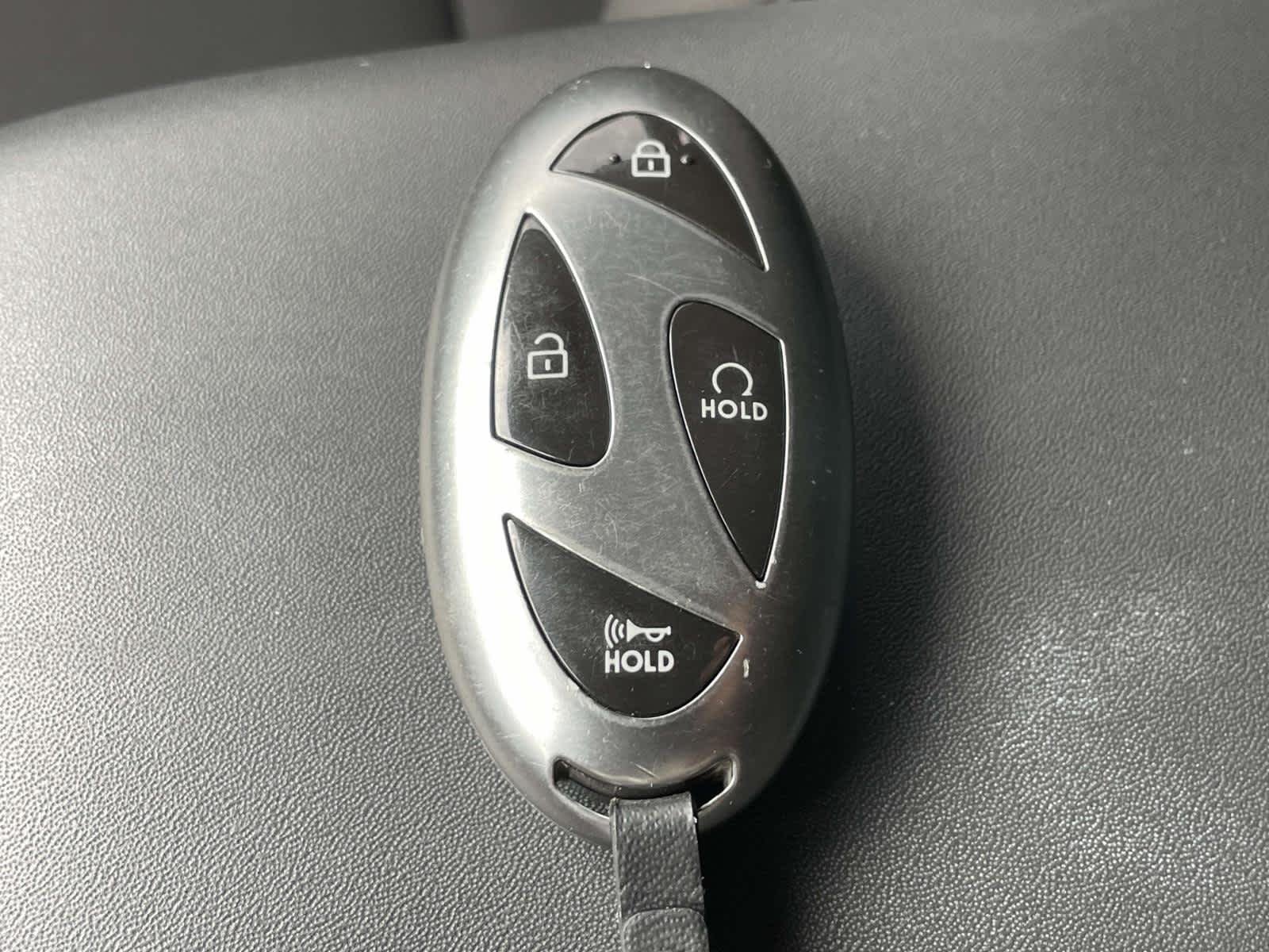 Used 2024 Abyss Black Pearl Hyundai SEL image 4