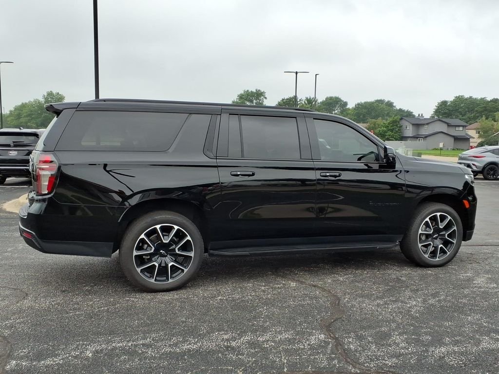Used 2024 Black Chevrolet RST image 17