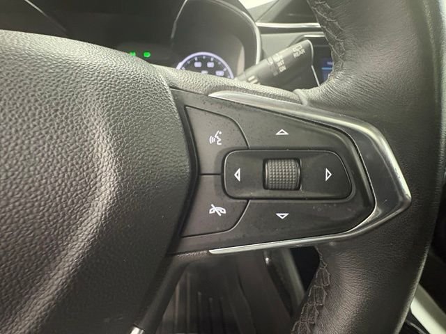 Used 2021 Red Chevrolet LT image 19