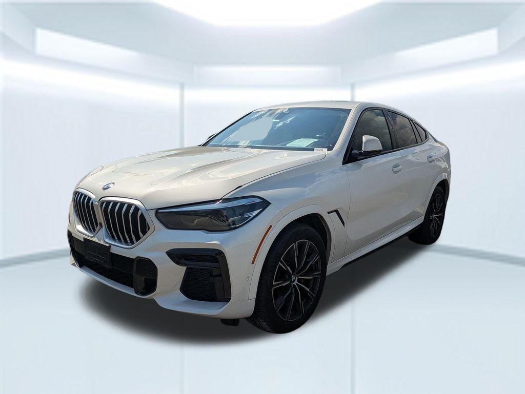 Used 2023 White BMW xDrive40i image 1