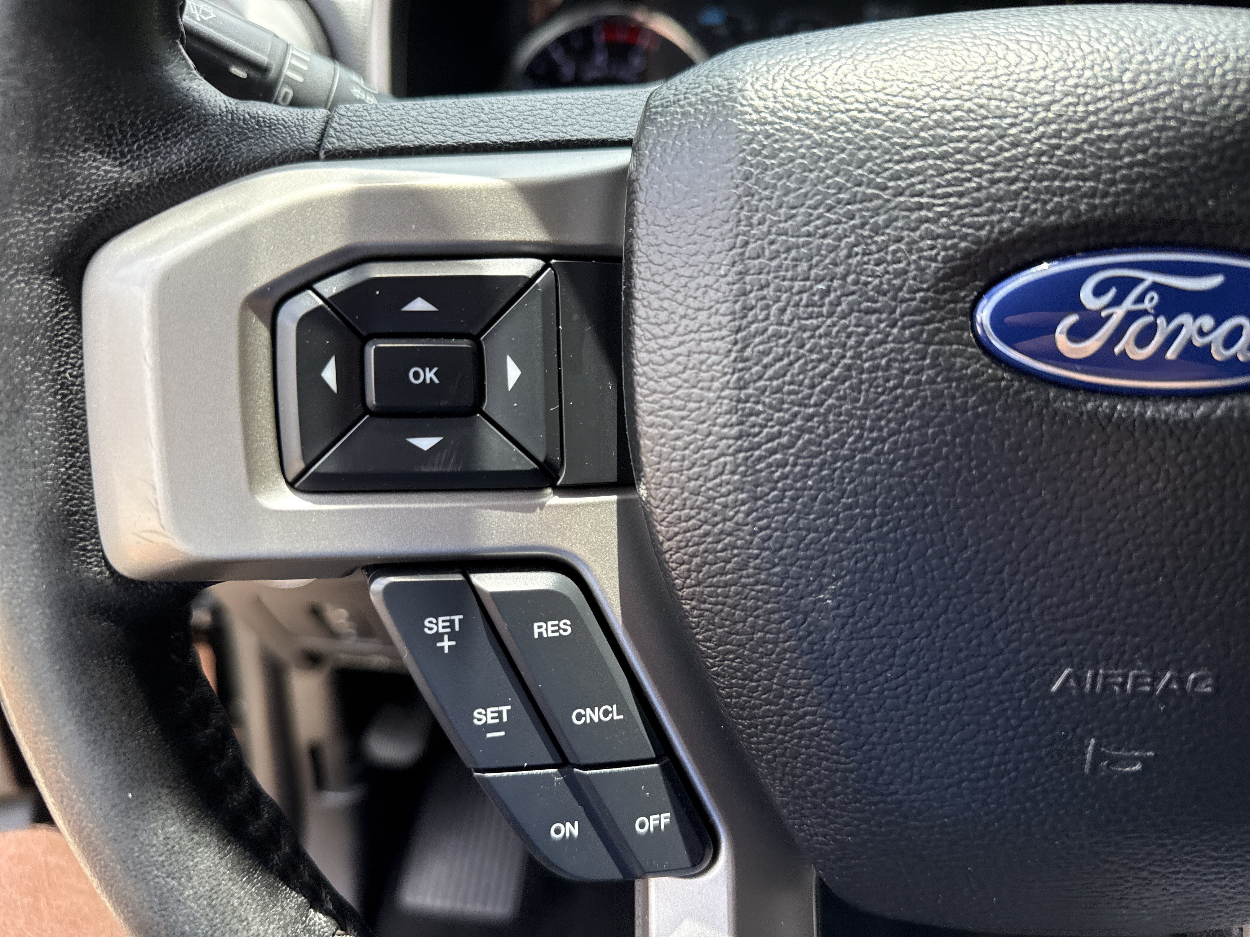Used 2017 Shadow Black Ford Lariat image 21