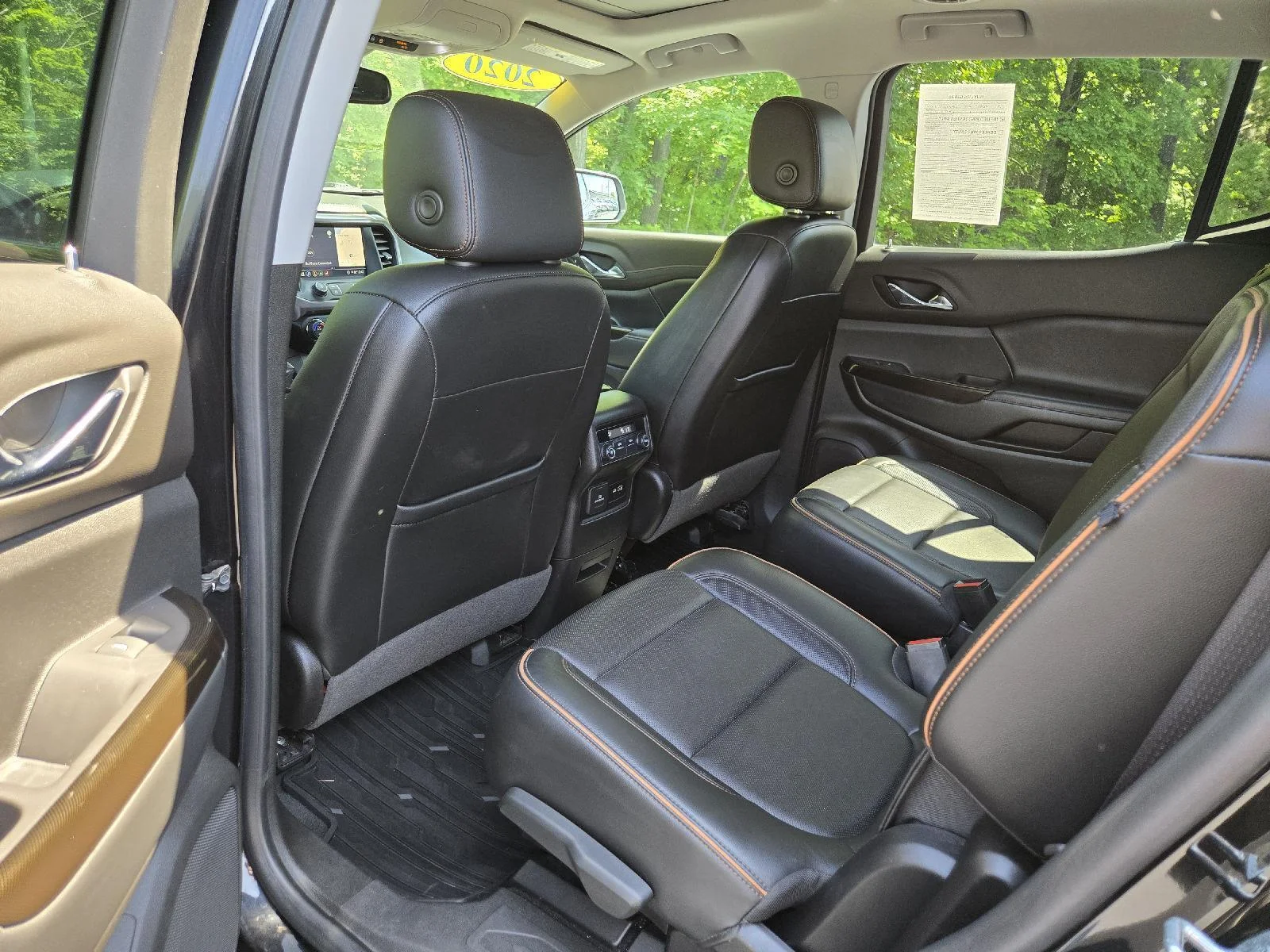 Used 2020 Ebony Twilight Metallic GMC AT4 image 27