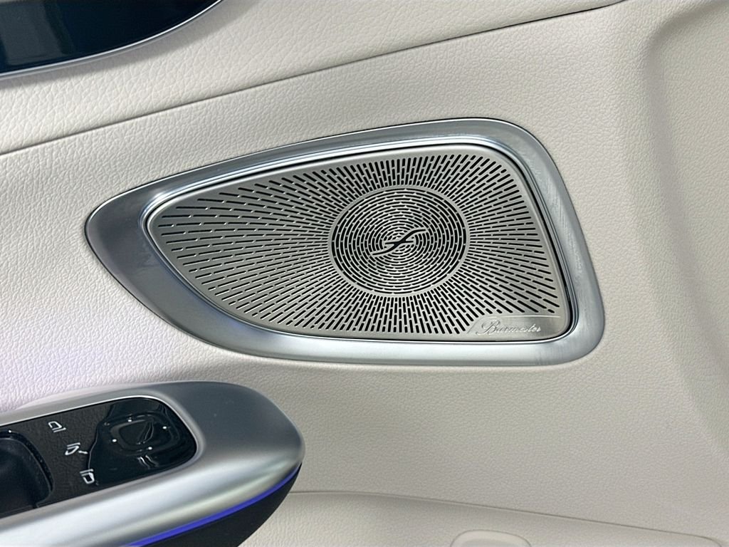 Used 2026 Blue Mercedes-Benz C 300 image 19