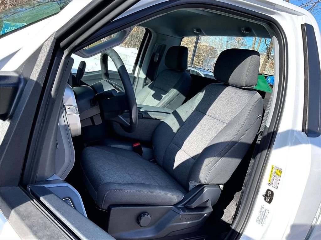 New 2026 Oxford White Ford XL image 10