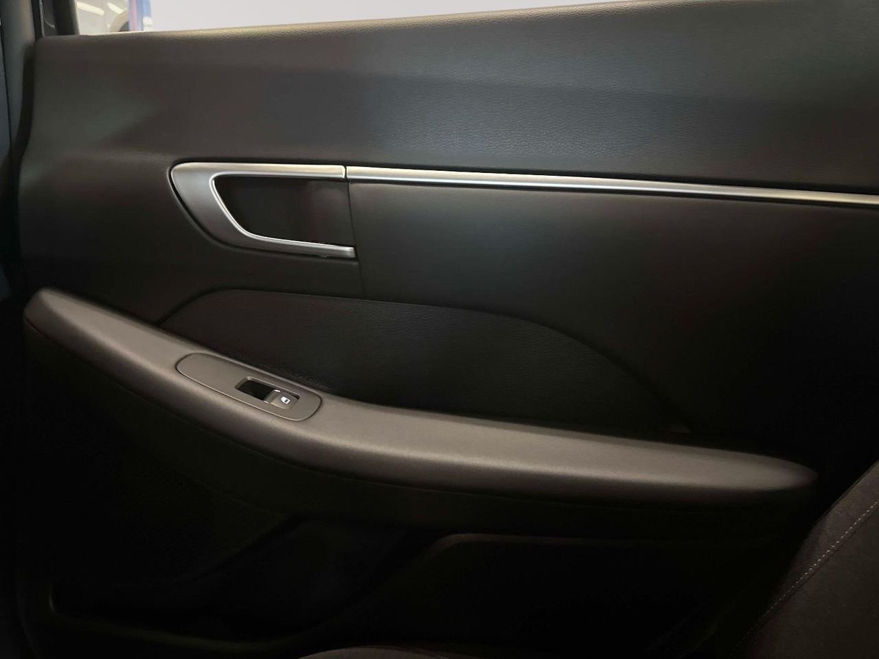 New 2026 Carbon Blue Hyundai Blue image 44