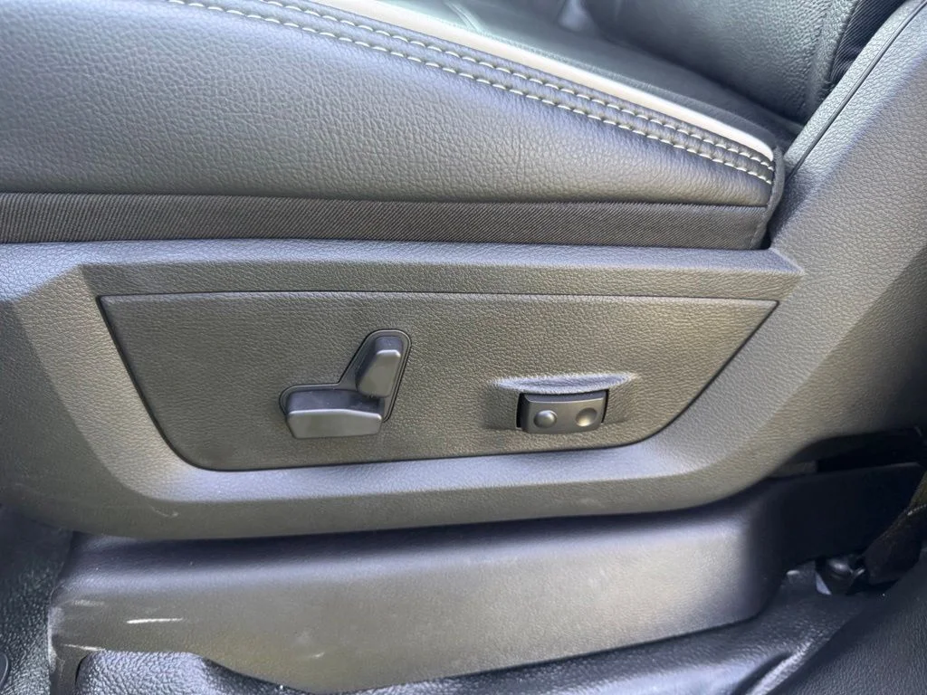 New 2026 Forged Blue Metallic RAM Tradesman image 19