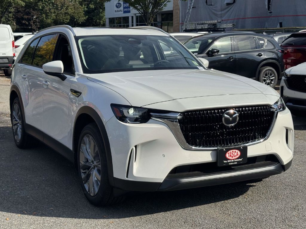 New 2026 Rhodium White Premium Mazda 3.3 Turbo Preferred AWD image 4