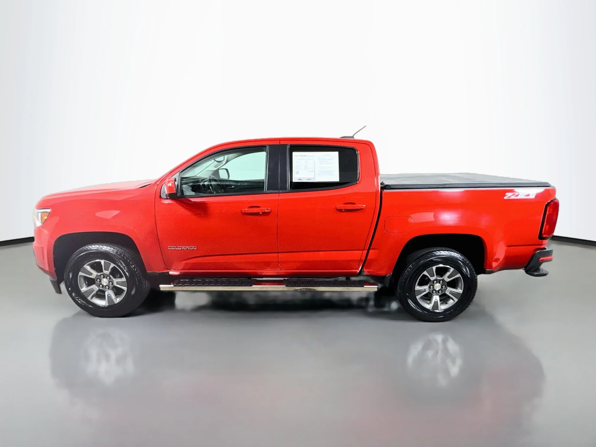 Used 2015 Red Hot Chevrolet 2WD Z71 image 4