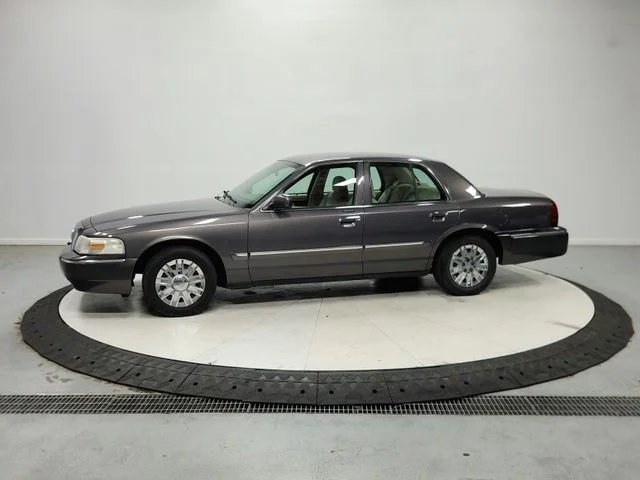 Used 2007 Gray Mercury GS image 5