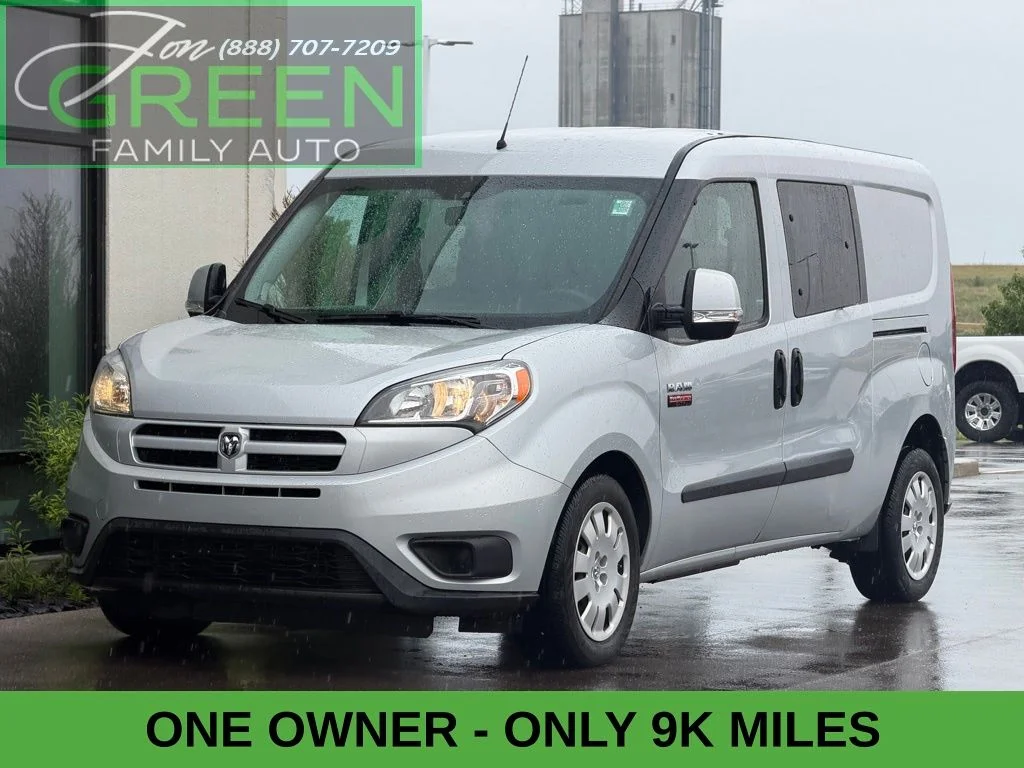 Used 2016 Silver Ram SLT image 1