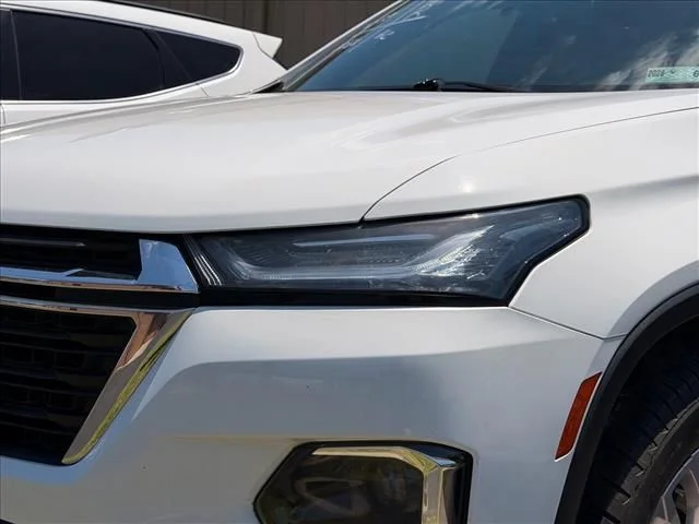 Used 2023 White Chevrolet LS image 18