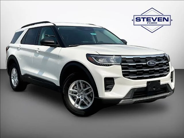 New 2026 Star White Metallic Tri-Coat Ford Active image 37