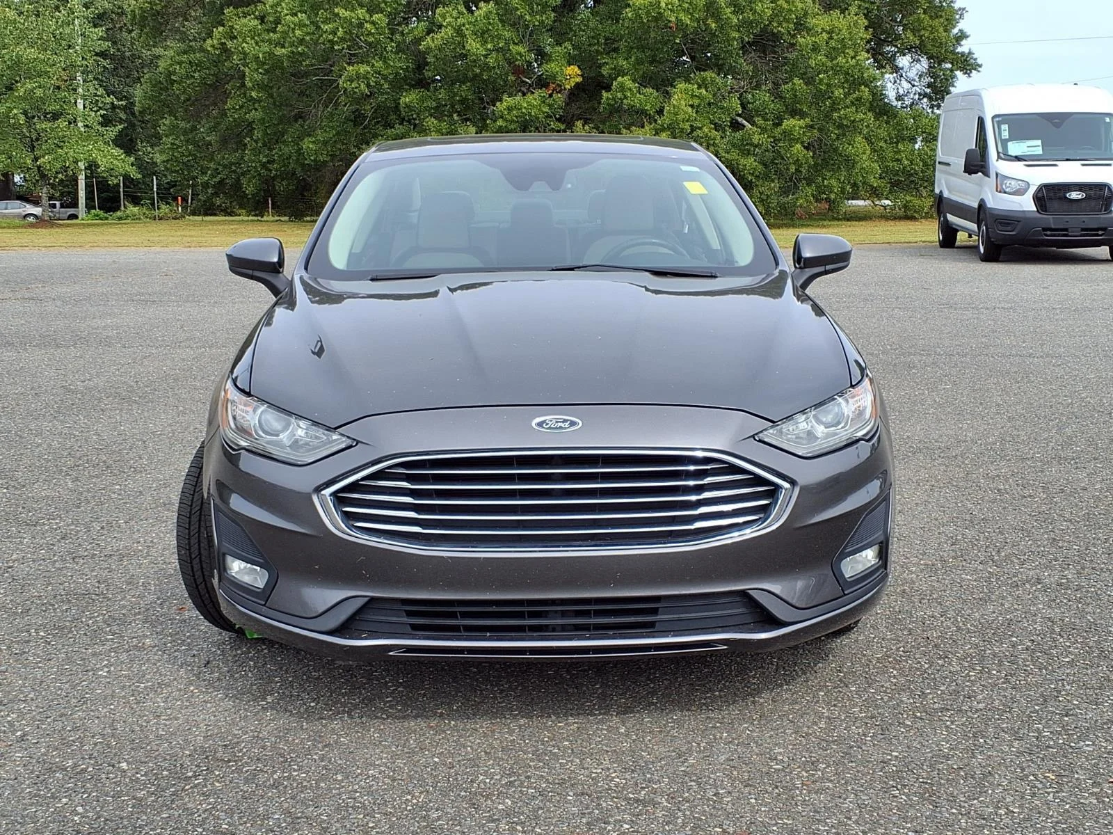 Used 2020 Magnetic Metallic Ford SE image 9
