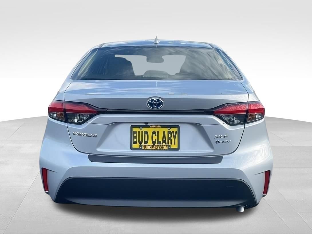 2025 Toyota Corolla LE - Photo 6